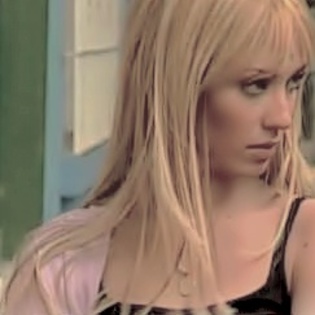 `Aniaaa_Anne { 124 }