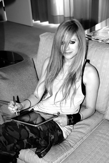 Avril ' n ' ipad