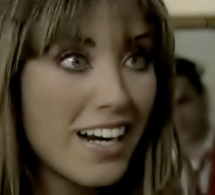 puciatutu } Anne2 . 36 - Mia Colucci 02