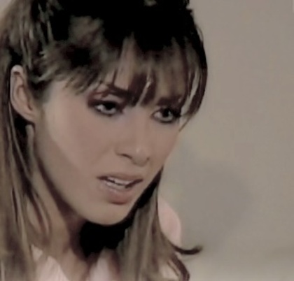 puciatutu } Anne2 . 86 - Mia Colucci 02
