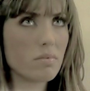 puciatutu } Anne2 . 91 - Mia Colucci 02