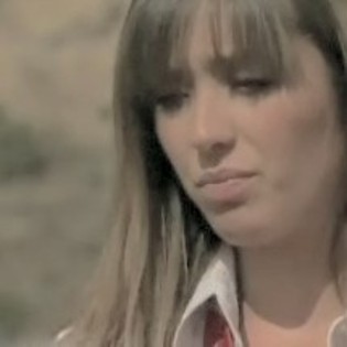 puciatutu } Anne2 . 123 - Mia Colucci 02