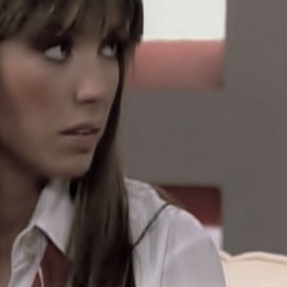 puciatutu } Anne2 . 129 - Mia Colucci 02
