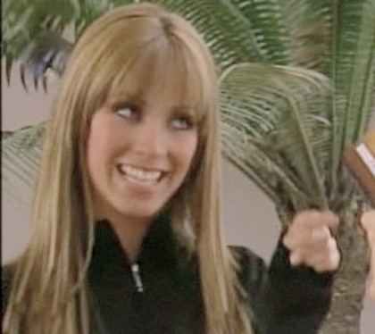 anuss_17 - Mia Colucci 03