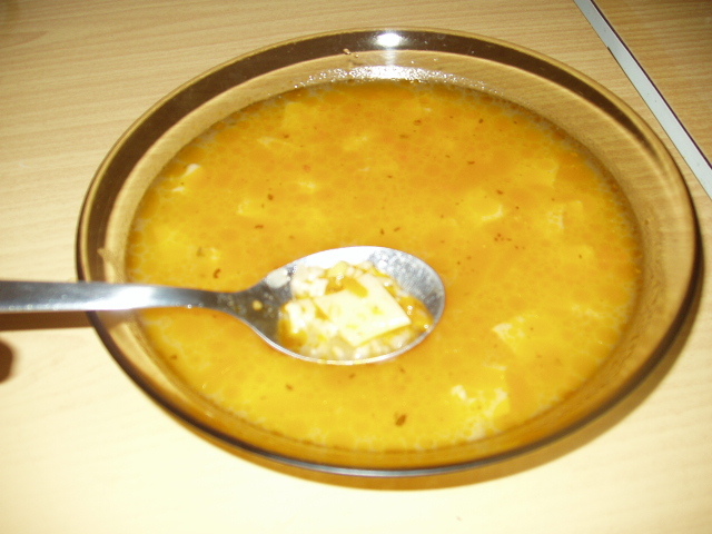 ciorba de teci acrita cu zarzare