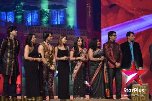 195957_163247750400541_159378824120767_372875_7577567_n - sara khan sadhna culoarea fericirii 2