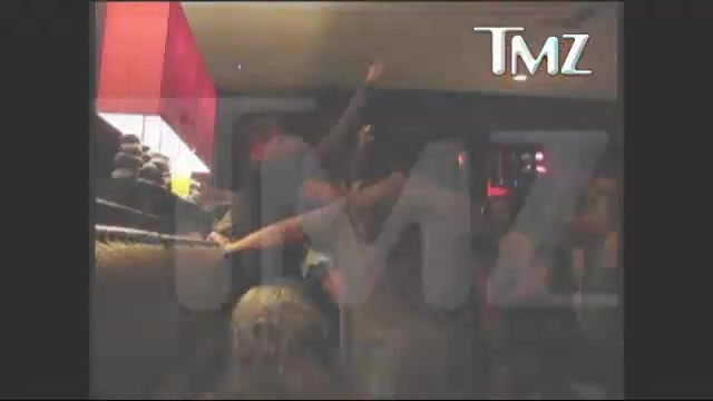 Miley CyrusLap Dance 284