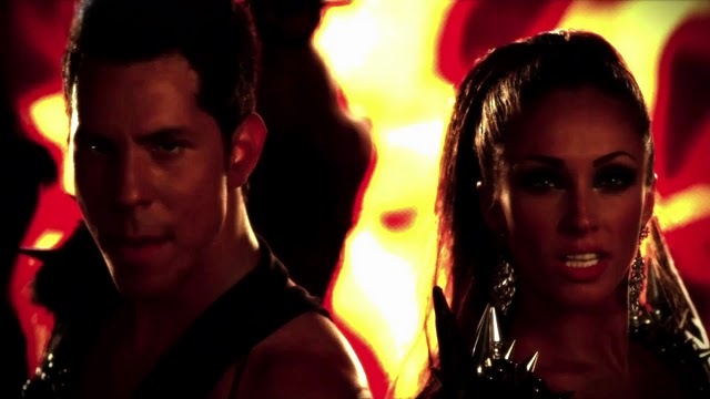 Christian Chavez & Anahi LIBERTAD (OFFICIAL MUSIC VIDEO) HD_(1080p) 0483