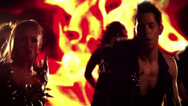 Christian Chavez & Anahi LIBERTAD (OFFICIAL MUSIC VIDEO) HD_(1080p) 0645