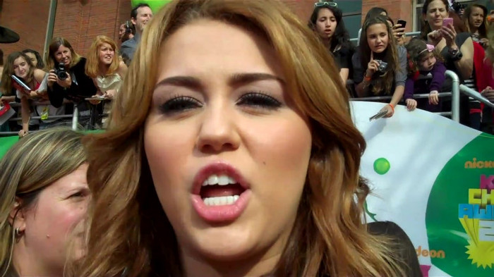 Miley Cyrus at the 2011 Kids\' Choice Awards 242