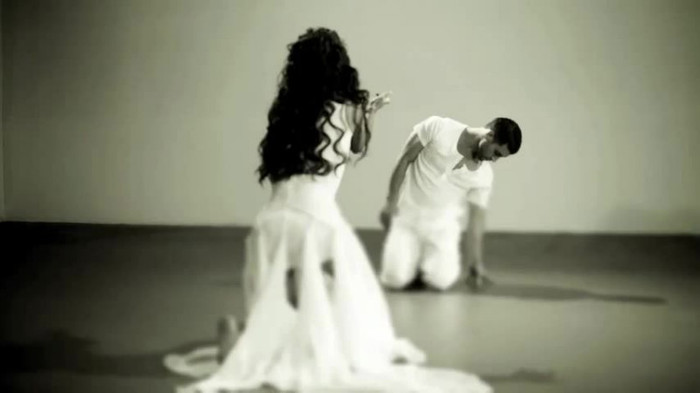 Anahi___Quiero_(_Official_Music_Video_)_150