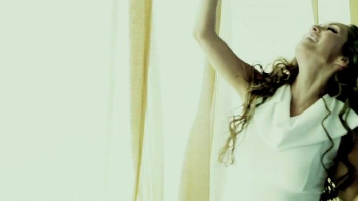 Anahi___Quiero_(_Official_Music_Video_)_236 - Quiero