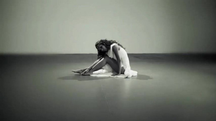 Anahi___Quiero_(_Official_Music_Video_)_488 - Quiero