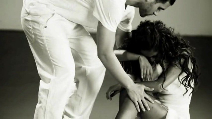 Anahi___Quiero_(_Official_Music_Video_)_567 - Quiero