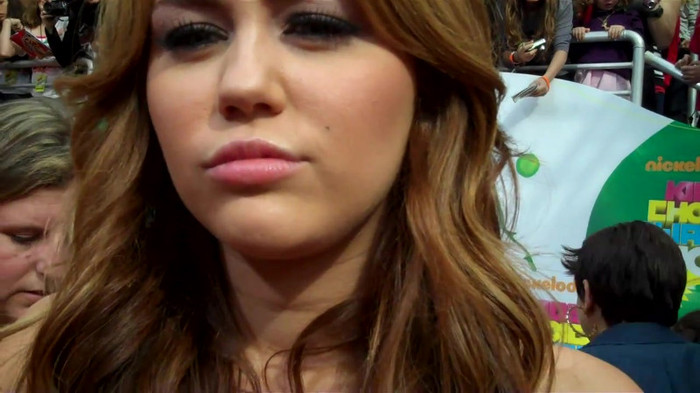 Miley Cyrus at the 2011 Kids\' Choice Awards 274