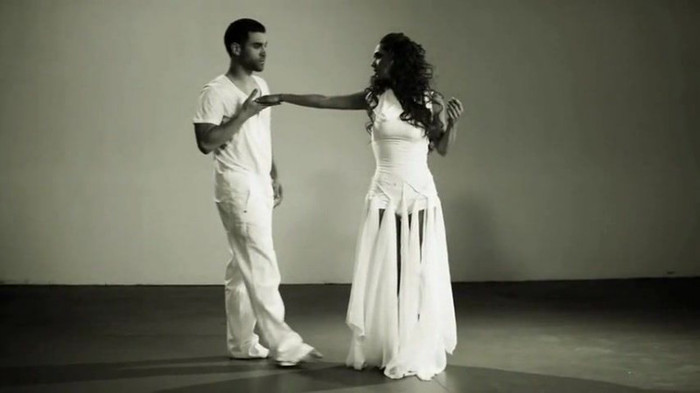 Anahi___Quiero_(_Official_Music_Video_)_638 - Quiero