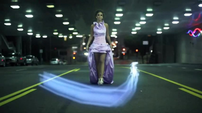 Anahi___Quiero_(_Official_Music_Video_)_669