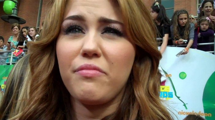 Miley Cyrus at the 2011 Kids\' Choice Awards 351