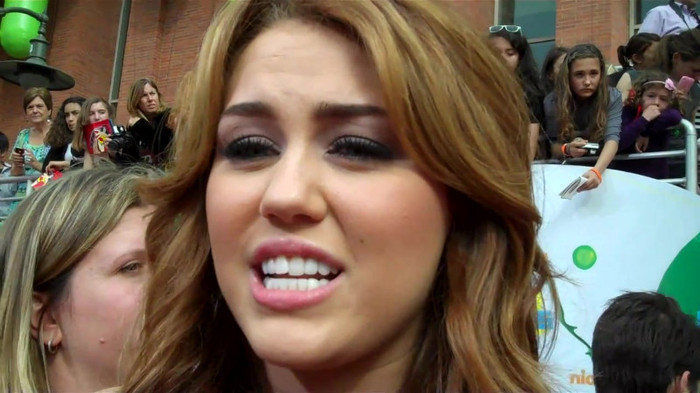 Miley Cyrus at the 2011 Kids\' Choice Awards 369