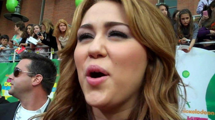 Miley Cyrus at the 2011 Kids\' Choice Awards 438