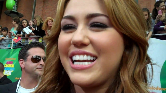Miley Cyrus at the 2011 Kids\' Choice Awards 455