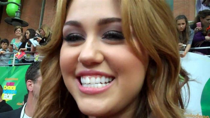 Miley Cyrus at the 2011 Kids\' Choice Awards 468