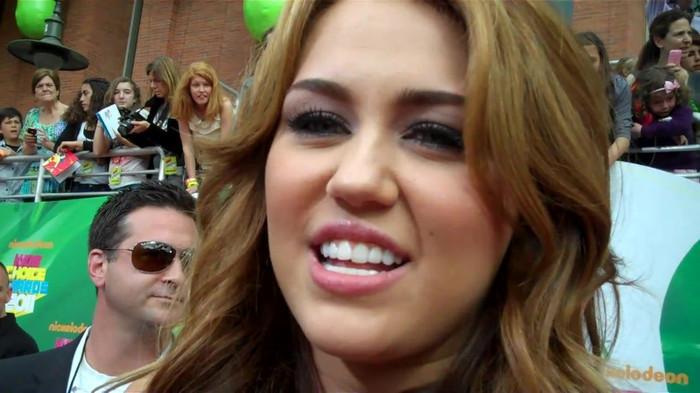 Miley Cyrus at the 2011 Kids\' Choice Awards 521