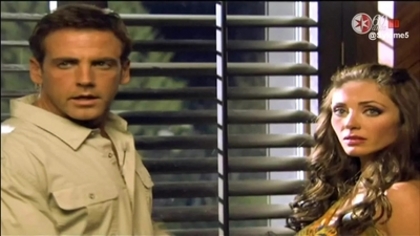 normal_091 - Dos Hogares Promos y Trailer