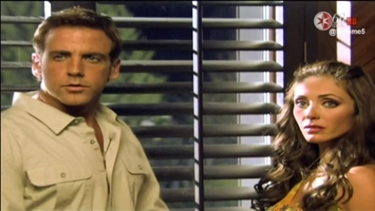 normal_092 - Dos Hogares Promos y Trailer