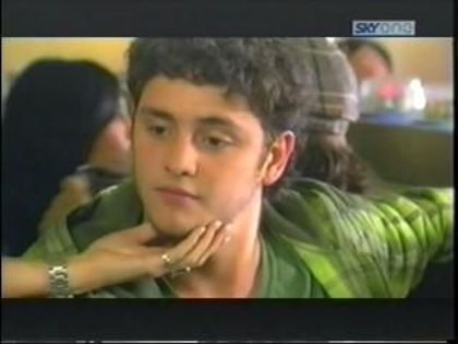 102521245 - RBD La Familia