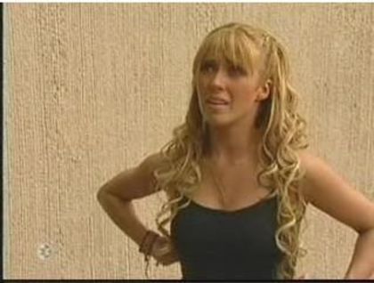 CAPTURA%2520%252846%2529 - Mia Colucci