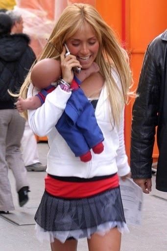 77 - 0 Mia Colucci