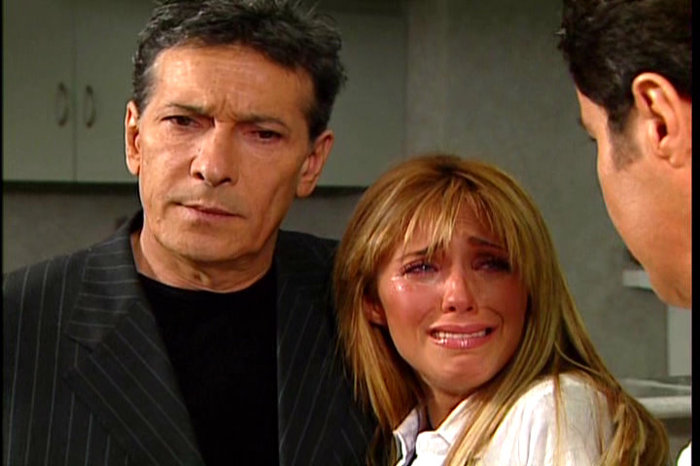 PDVD_6050 - 0 Mia Colucci