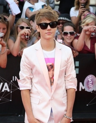  - 2011 22nd Annual MuchMusic Video Awards - Arrivals June 19th