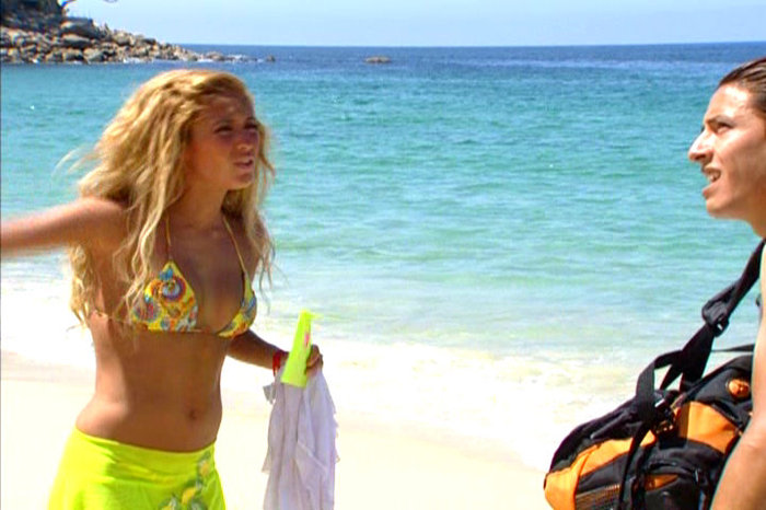 PDVD_136 - 0 Mia Colucci 2