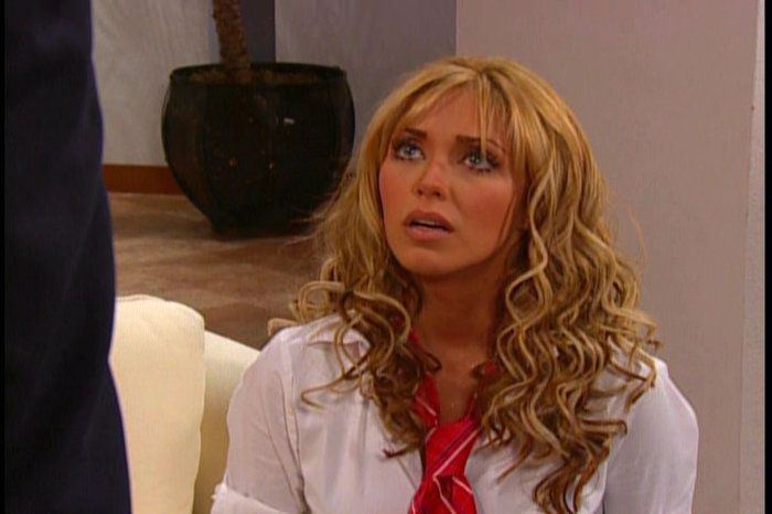 PDVD_1483 - Mia Colucci 05