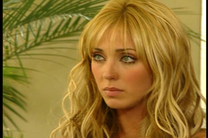 PDVD_1811 - Mia Colucci 05
