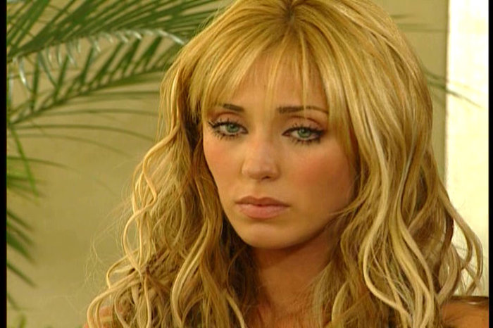 PDVD_1813 - Mia Colucci 05