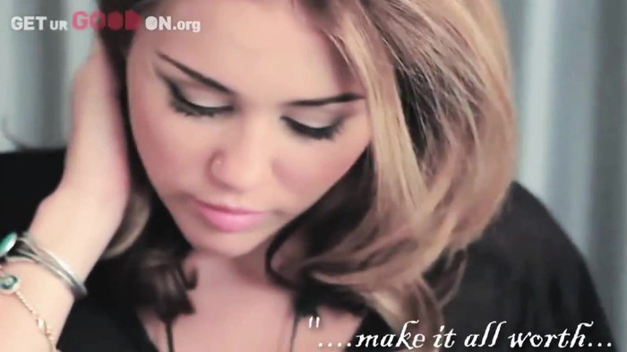 Its really hard sometimes (17) - Miley - Its really hard sometimes - Captures 1