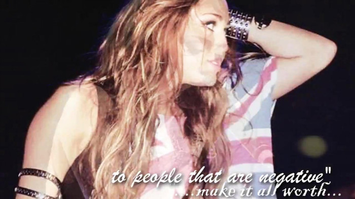 Its really hard sometimes (27) - Miley - Its really hard sometimes - Captures 1