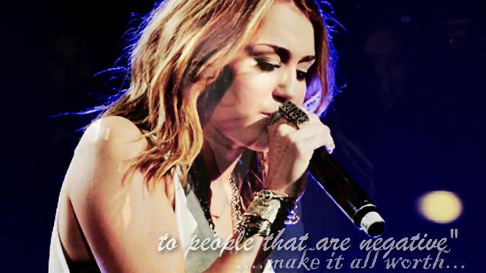Its really hard sometimes (30) - Miley - Its really hard sometimes - Captures 1