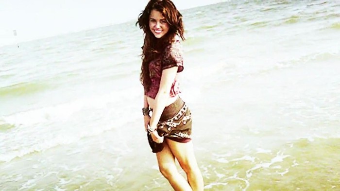 Its really hard sometimes (325) - Miley - Its really hard sometimes - Captures 1