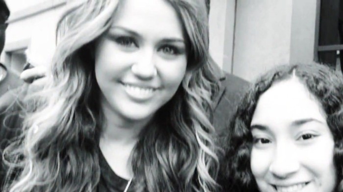 Its really hard sometimes (418) - Miley - Its really hard sometimes - Captures 1
