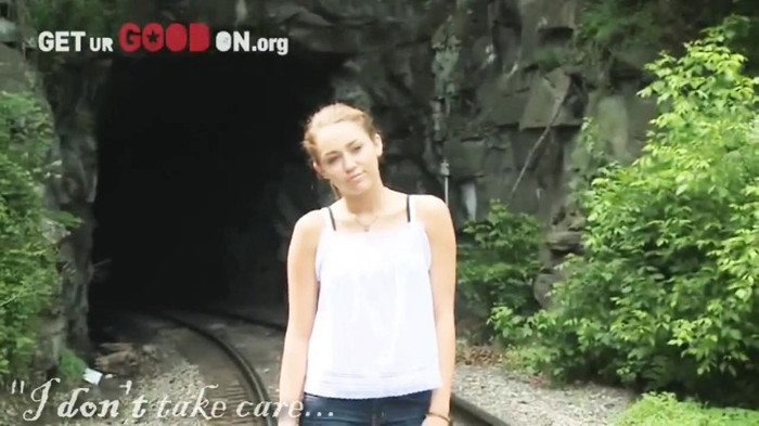Its really hard sometimes (432) - Miley - Its really hard sometimes - Captures 1