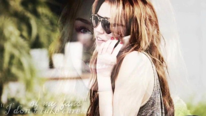 Its really hard sometimes (439) - Miley - Its really hard sometimes - Captures 1