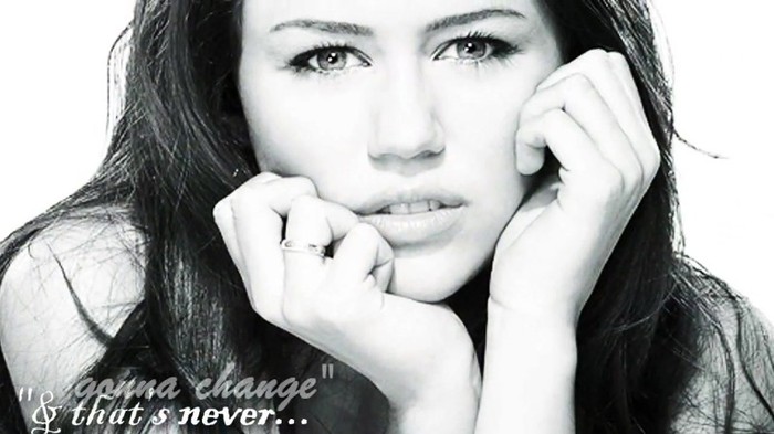Its really hard sometimes (558) - Miley - Its really hard sometimes - Captures 2