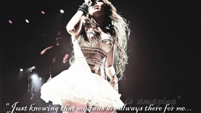 Its really hard sometimes (583) - Miley - Its really hard sometimes - Captures 2