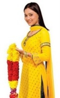 30002166_GOQKAIJJC - Sara Khan