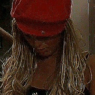 catshgfghjkjhgkjhmj-1