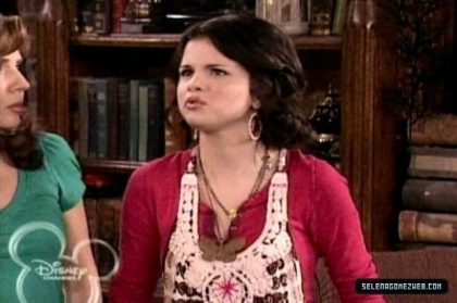 normal_selena-gomez-0044